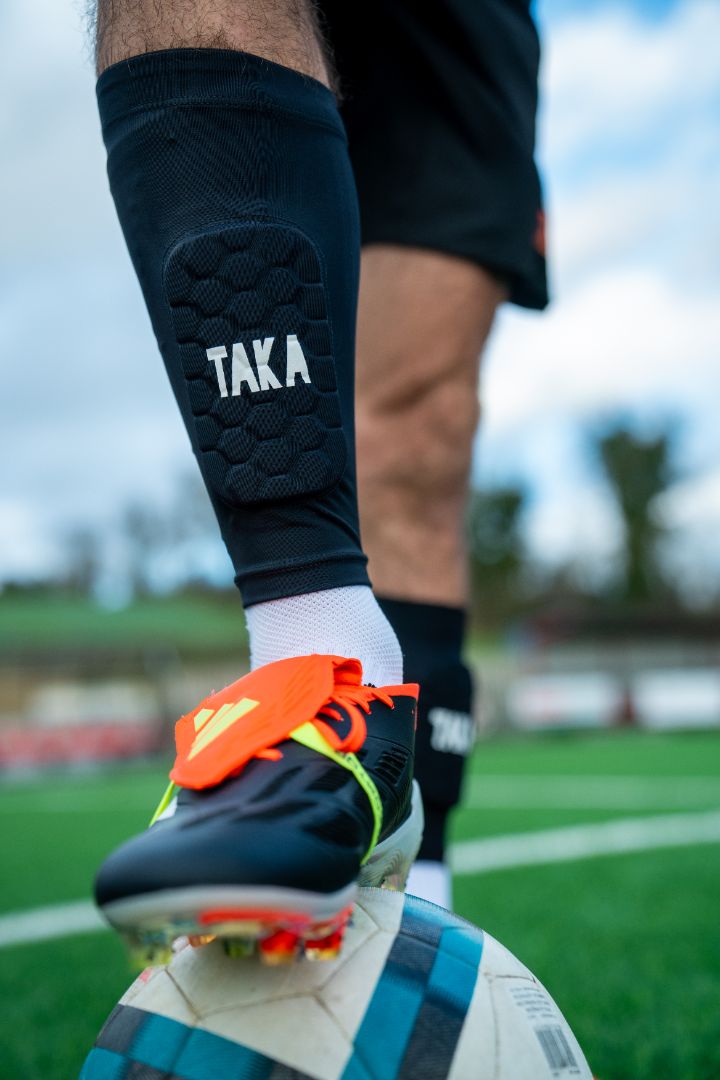 TAKA Sleeve Shin Pads